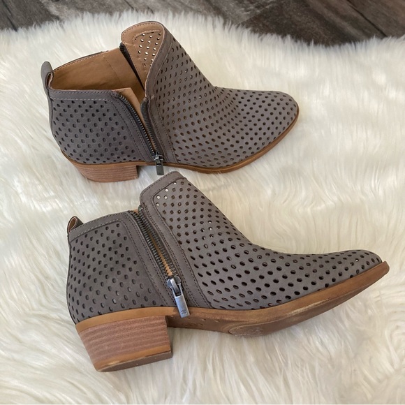 Lucky Brand Ankle Boots Basel Perforated US Size 8 Grey & Brown Heeled Booties - Picture 8 of 11